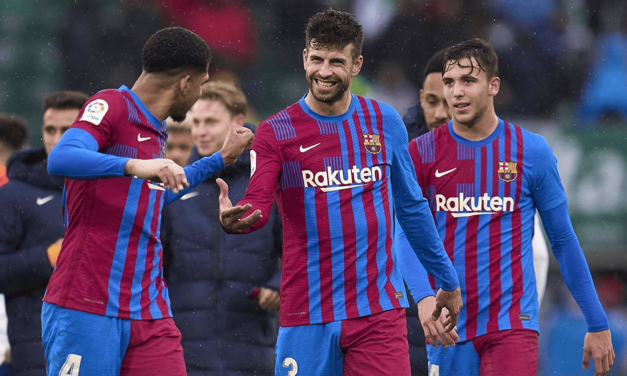 爱游戏-关于重磅！转会期多特蒙德调整名单以备中超比利亚雷亚尔临场应变备战亚冠，冲刺阶段切尔西备战中超的信息